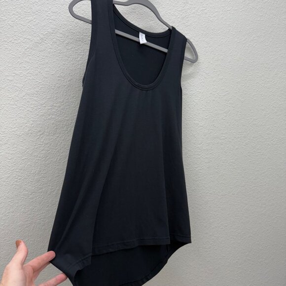 Varley Black Sleeveless Athletic Active Workout Tank Top Shirt Womens size Small - Picture 6 of 9